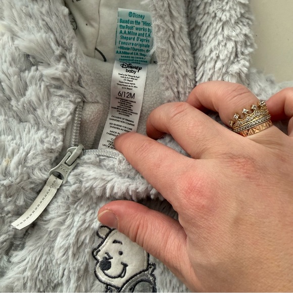 Disney Baby Winnie the Pooh Soft Fleece Faux Fur Grey Bunting Sherpa Romper - Picture 4 of 7